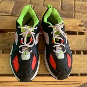 Men’s Nike sneakers with neon colorway size 10.5